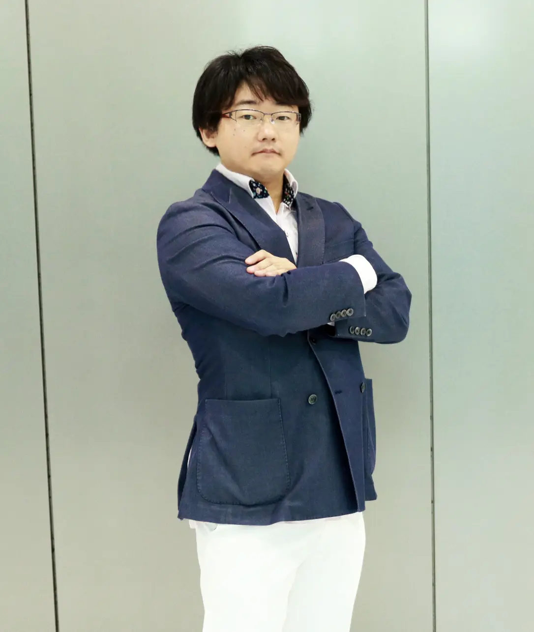小島史久とは誰か 。